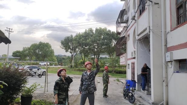 防御臺風(fēng)“格美” 福建金森聞“風(fēng)”而動 防御臺風(fēng)“格美” 福建金森聞“風(fēng)”而動